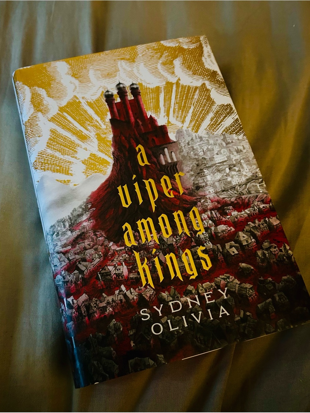 A Viper Among Kings Illumicrate Book
